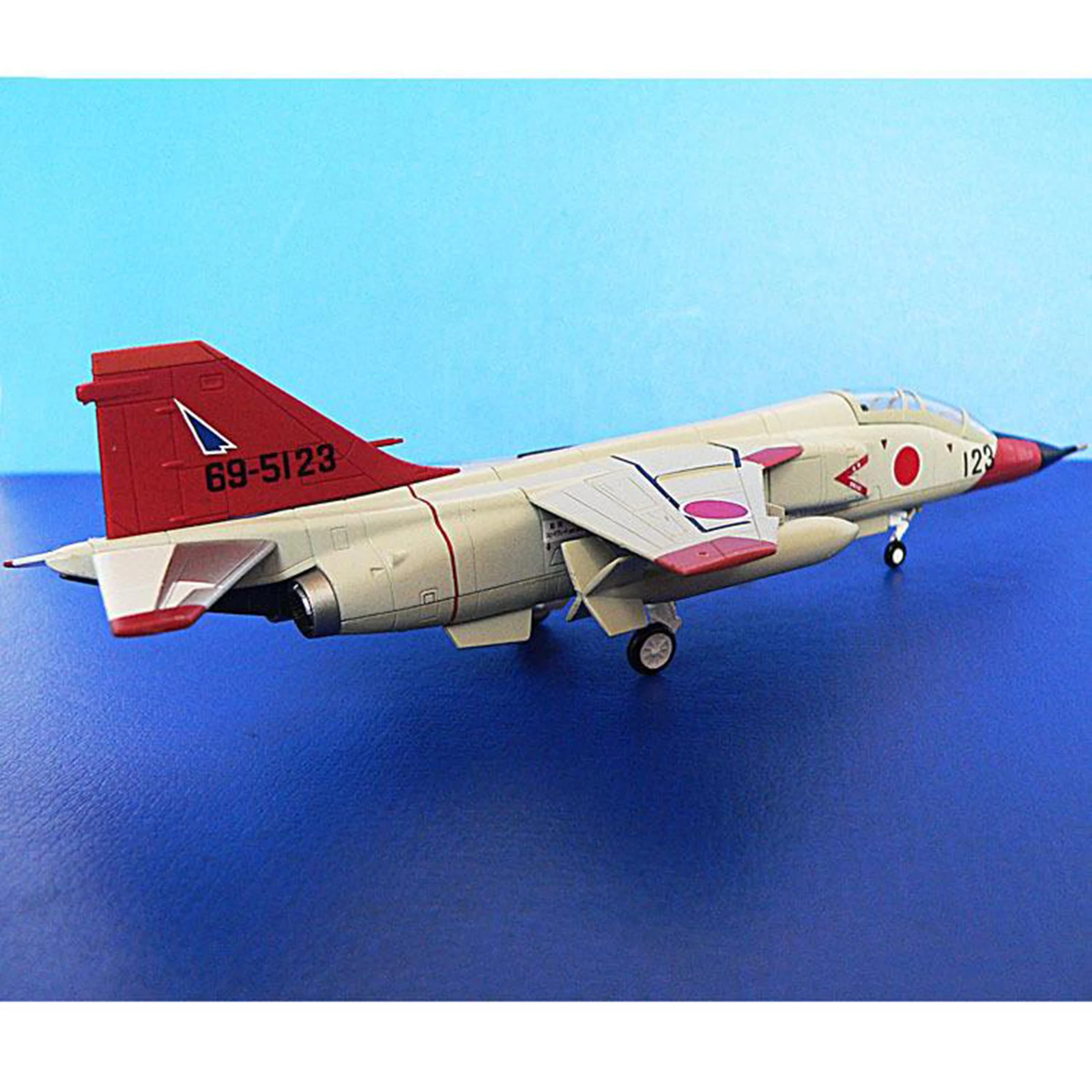 

Aircraft Airplane Model 1/100 Alloy Airplane Commemorate Gift