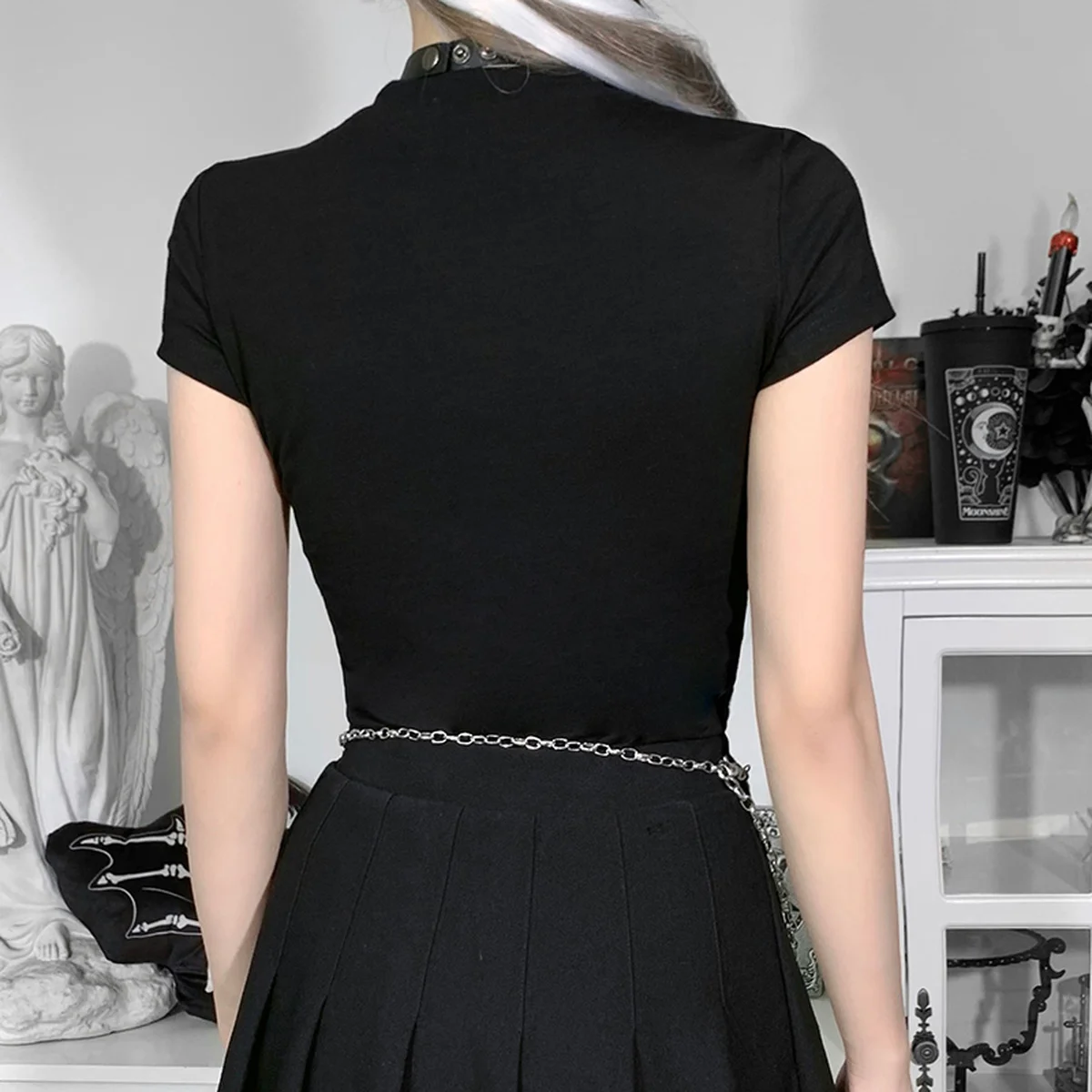 

Helisopus Women's Black Goth Punk Vest Skull Print Pullover Round Neck Polyester Cotton T-shirt All-match Casual Street Style