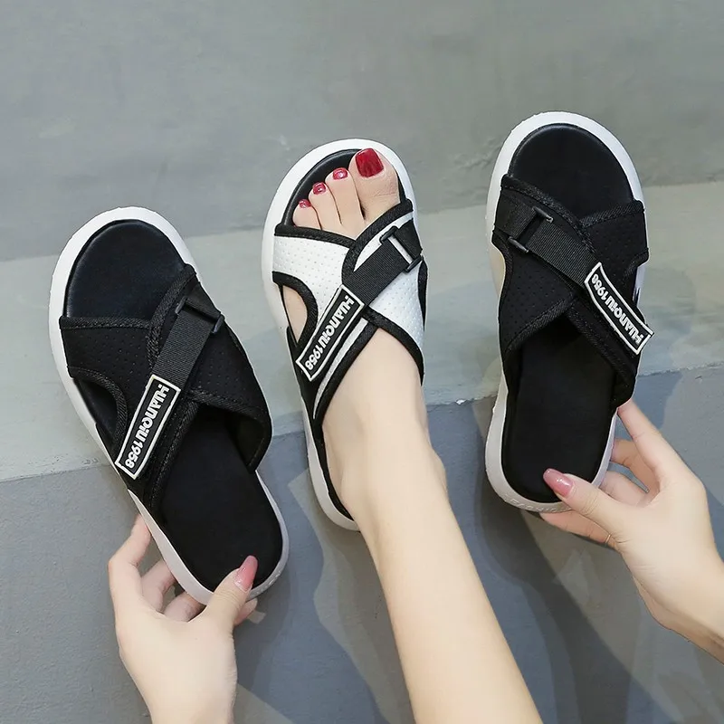 

Platform Slippers Women 2021 New Low Heel Summer Shoes Woman Fashion Open Toe Indoor Sandal Casual Women's Black Beach Slides
