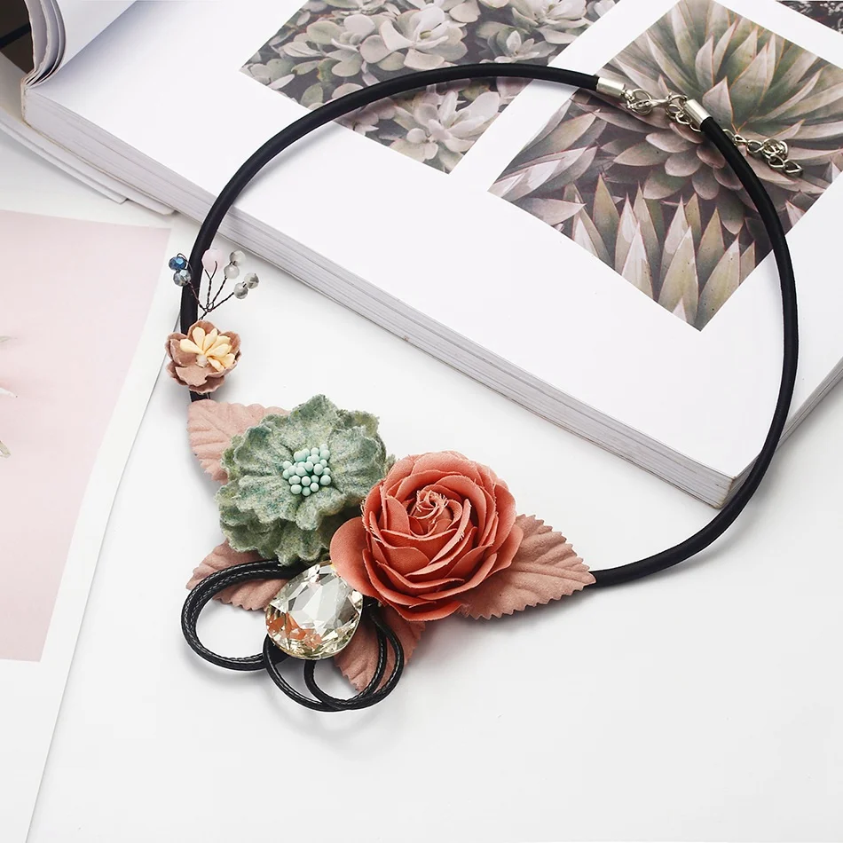 Женское трикотажное ожерелье с цветком и листком эффектные ожерелья подвески