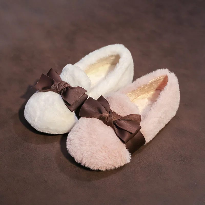 2022 Winter New Girls' Cotton Shoes Fleece-lined Warm Princess Shoes Furry Shoes Outdoor Wear Soft Bottom Gommino Tide enlarge
