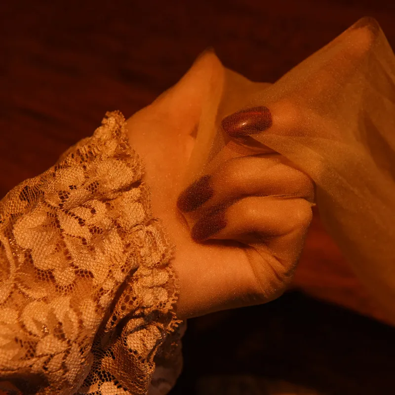 Сексуальные мужские блестящие ультратонкие чулки выше колена бежевые высокие