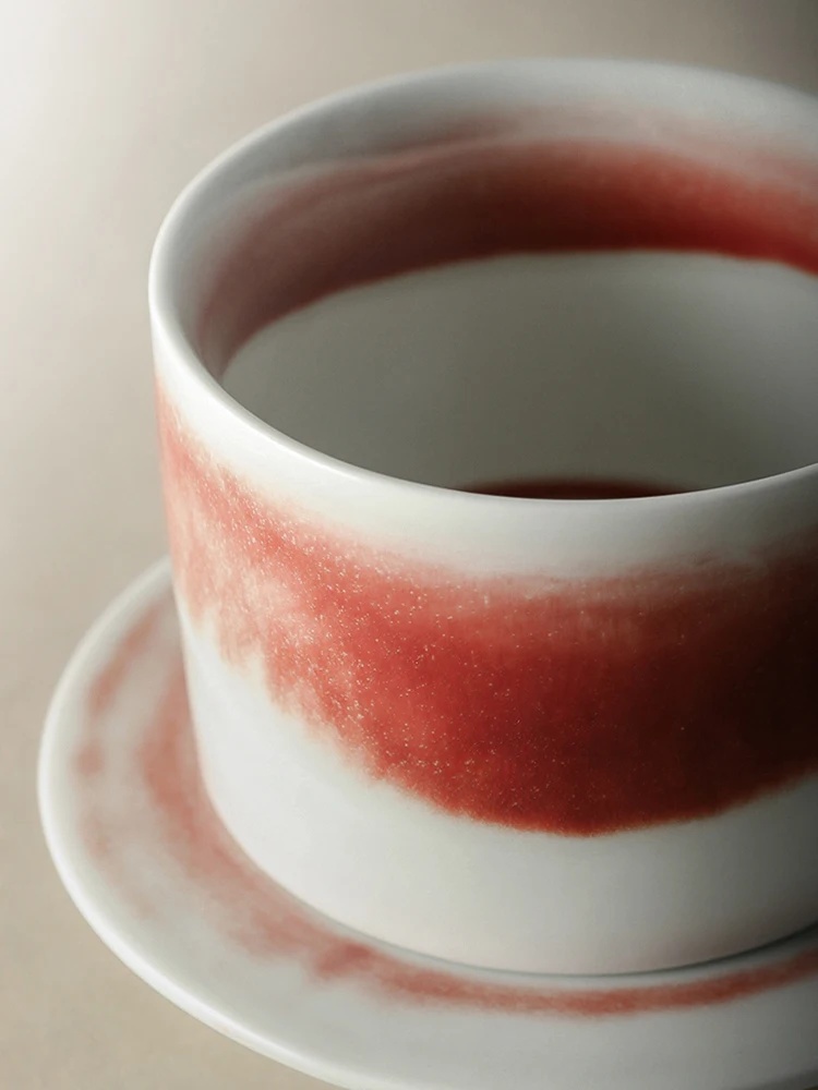 Семейная кофейная чашка с блюдцем креативная красная белая смешанных цветов для