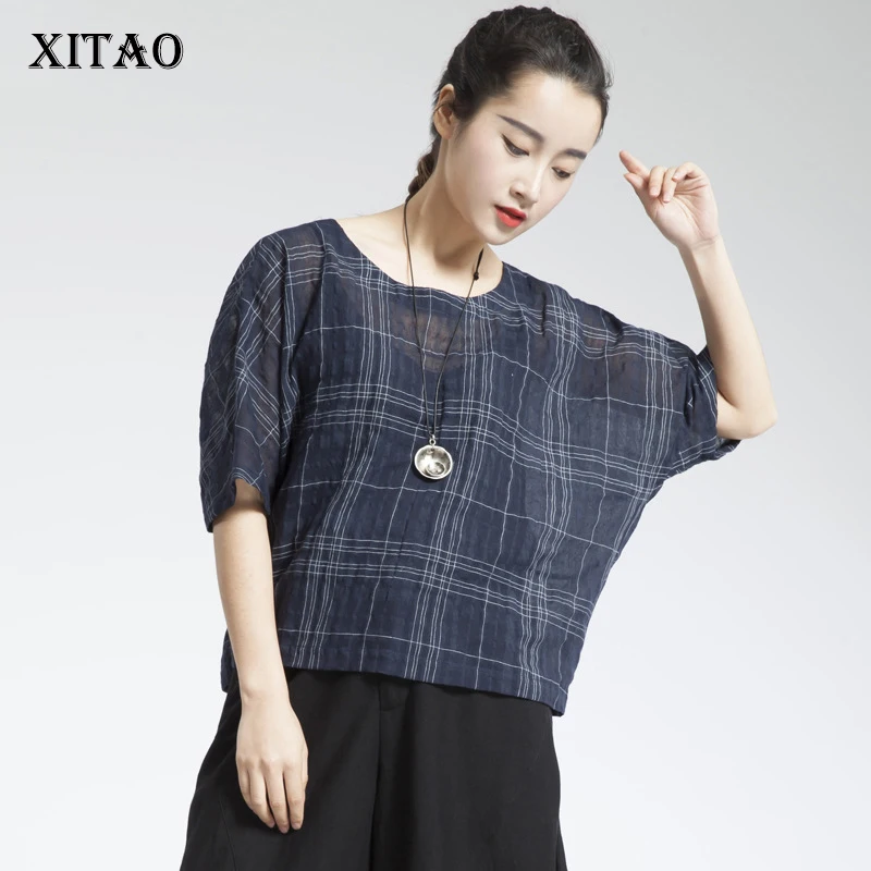 Женская клетчатая футболка XITAO белая свободная с круглым вырезом и коротким