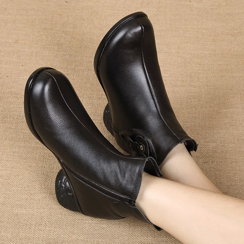 

2020 New Fashion Autumn / Winter Boots Women Ankle Boots Comfortable Soft Sole Non-Slip Thick Heel Cowhide Flower Leather Boots