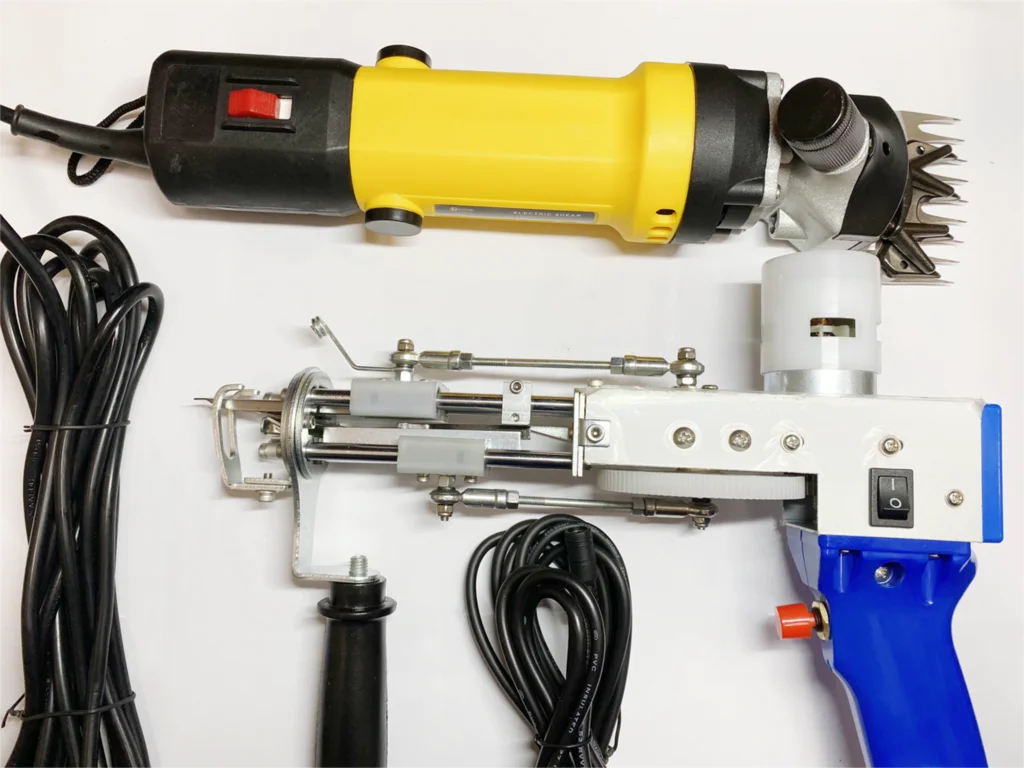 Pаспродажа Электрический пистолет ChuHan для туфтинга ковров, набор для туфтинга ковров с триммером для тафтинга ковров, ворсом и петлей для легкого туфт...