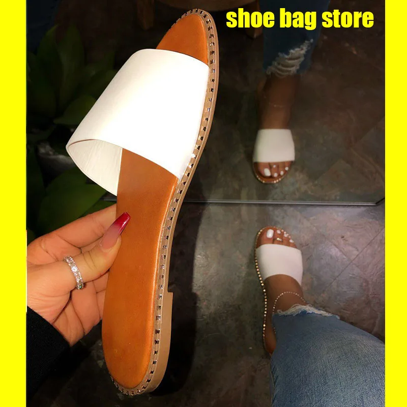 2020 тапочки Новая женская обувь Модные женские шлепанцы Вьетнамки Обувь на