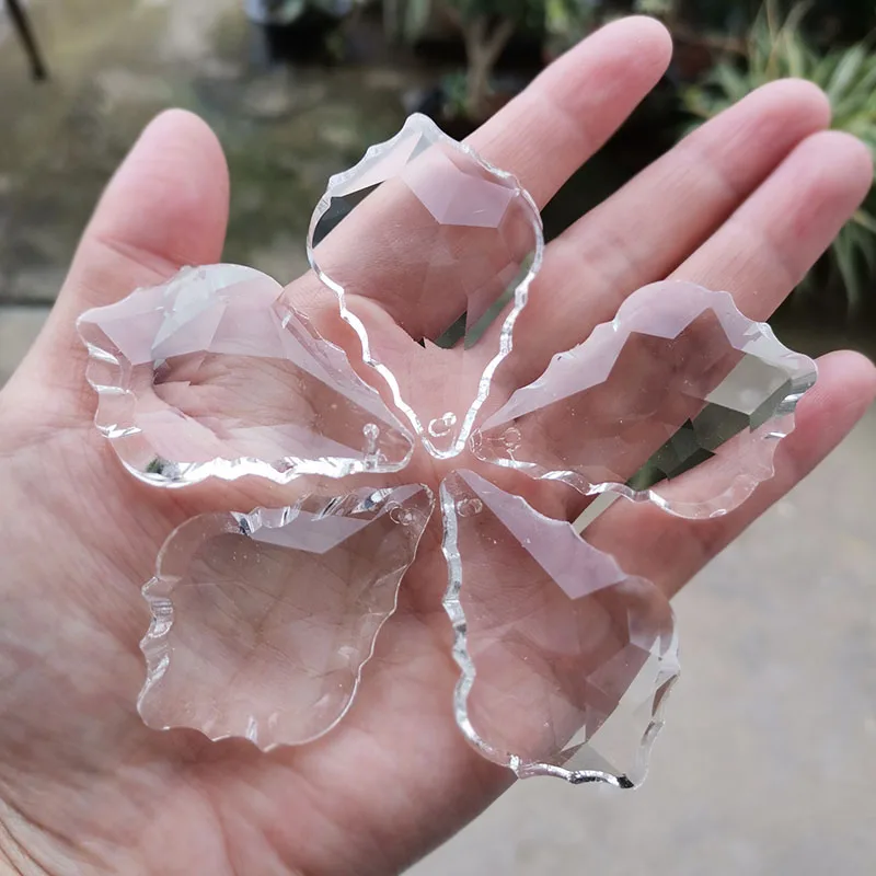 

5pcs 50mm Crystal Prism Chandelier Parts Maple Leaf Glass Faceted Pendant Hanging Crystal Suncatcher Home Wedding Decor Figurine