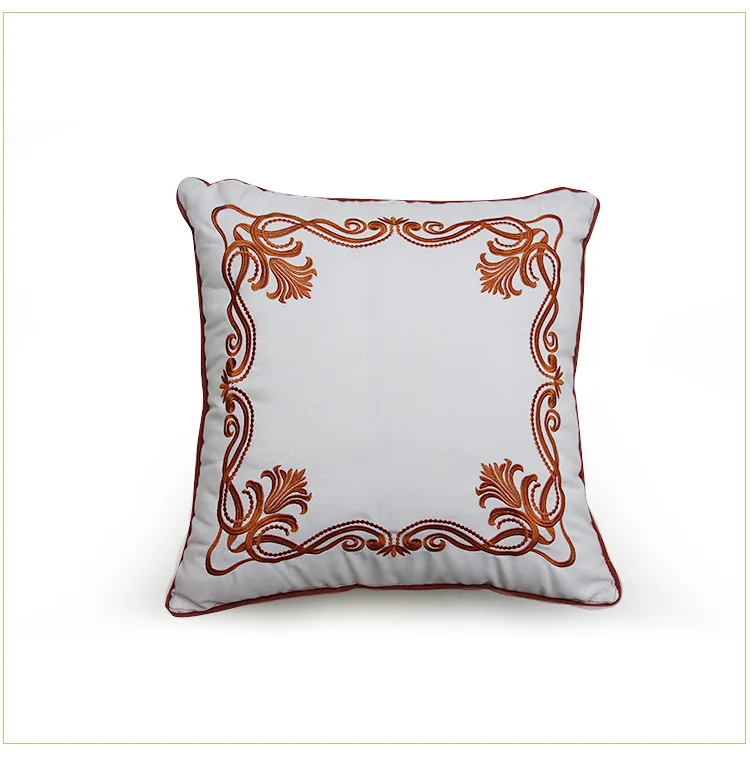 Роскошная вышитая наволочка для подушки в спальню гостиную диванную комнату