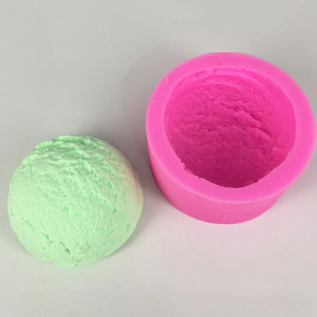 

3D Ice Cream Ball Silicone Mold Ice lolly Mould Fondant Cake Mold Mousse Chocolates Decoration Random Color Kitchen Baking Tools
