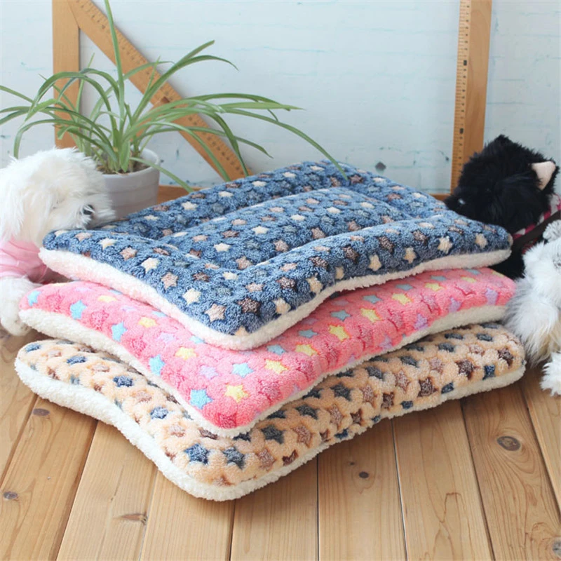 

2021 Blue Star Breathable Cat Bed Rest Dog Blanket Winter Foldable Soft Tactility Pet Cushion Coral Cashmere Soft Warm Sleep Mat