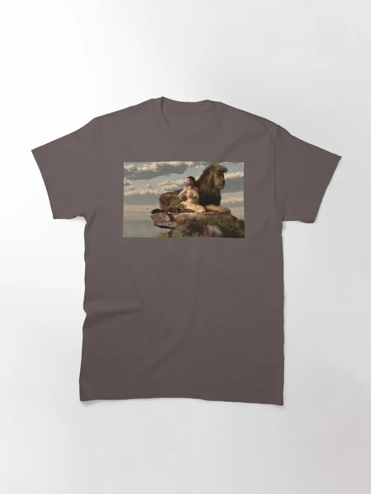 

Tops T Shirt Women Woman with Lion Classic T-Shirt