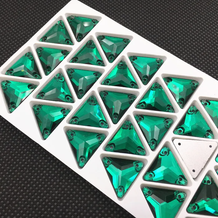 green zircon Треугольные стразы с плоской задней частью и 3 отверстиями, стеклянные кристаллы, 12 м, 16 мм, 22 мм, стразы, бусины для свадебного платья, обувь, сумки, сделай сам, отделка - Цвет: green zircon