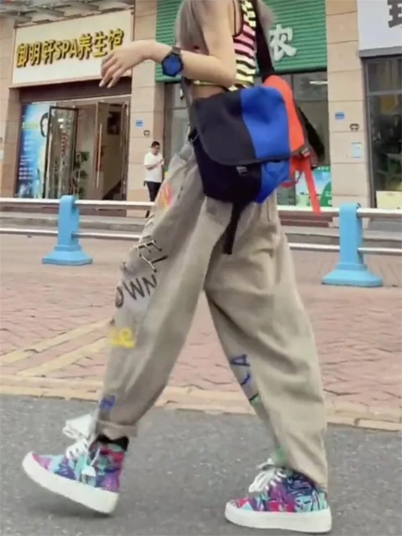 

Summer Fashion Loose Personality 2021 Female New Trend Color Thin Trend Brand Hole Wide-leg Button Denim Nine-Point Pants Women