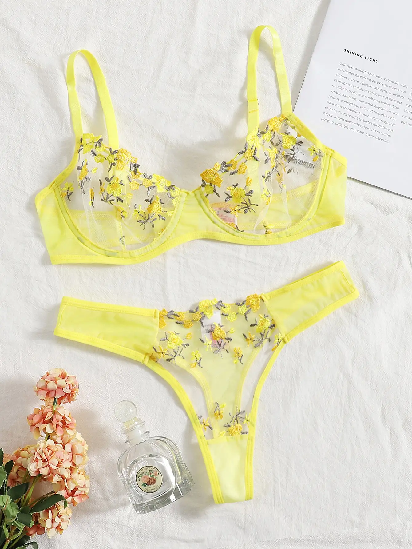 Ellolace Lingerie Sexy Floral Embroidery Underwear Transparent Lace Short Skin Care Kits Delicate Fairy Set Woman 2 Pieces