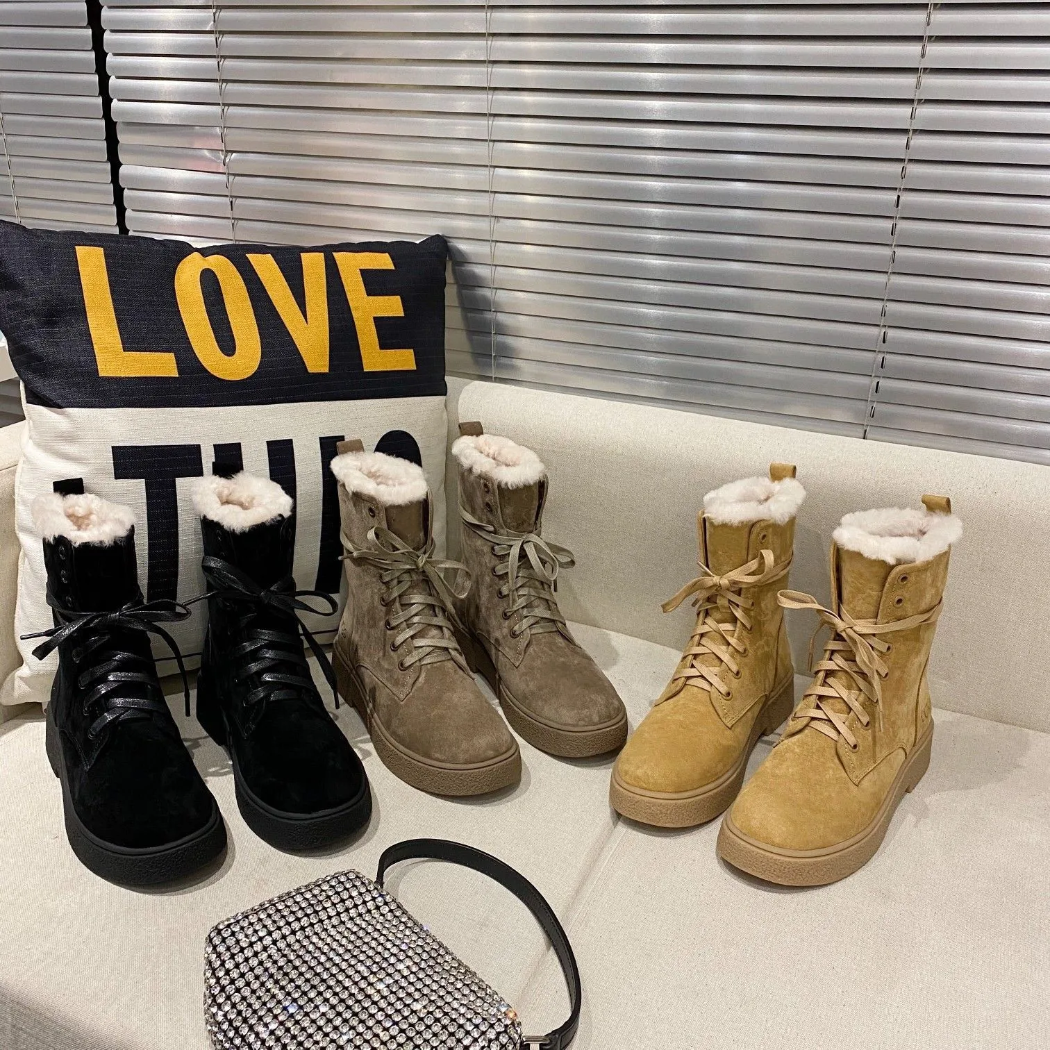 

Ginger Black Gray Designer Brand Luxury Woman Martin Boots Hot Comfortable Thick-soled Wool Lining Warm Winter Snow Boots