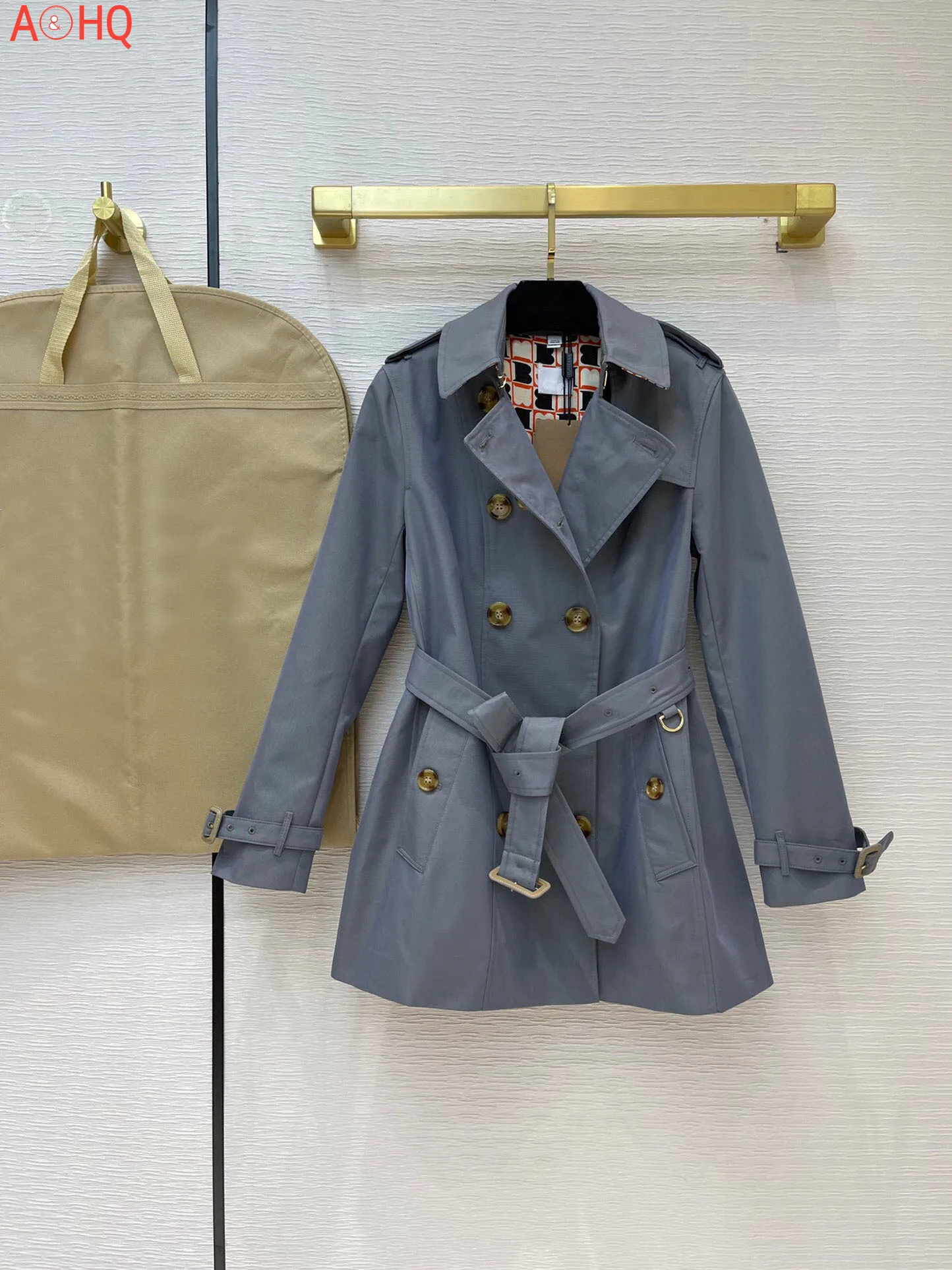 

2021 Spring Brand Design New High-End Embroidery Letter Check Stripe Classic Retro Single-Breasted Long Trench Coat 32379