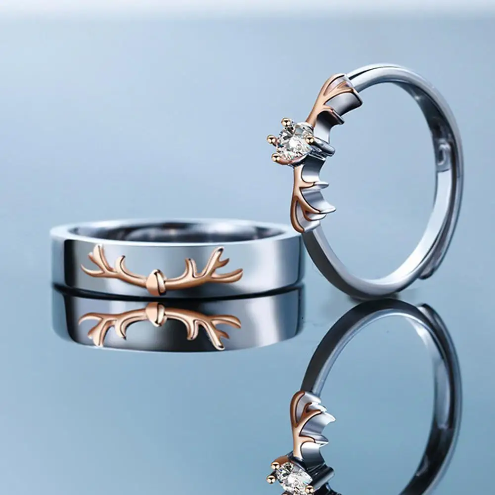 Женское кольцо с рогом лося романтичное розовым золотом блестящее кристаллами