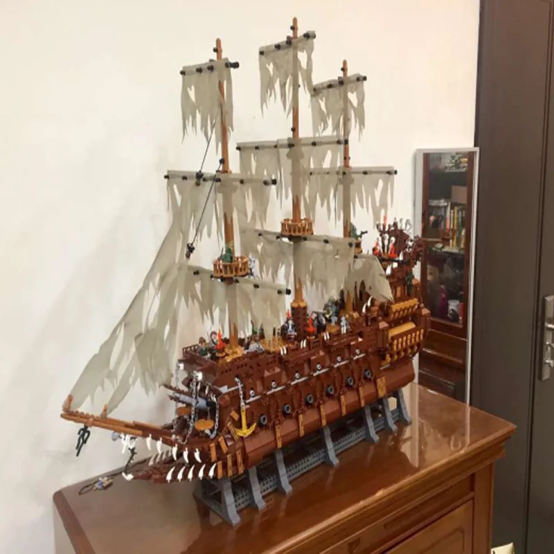 Конструктор пиратские корабли из строительных блоков 16016 | Игрушки и хобби