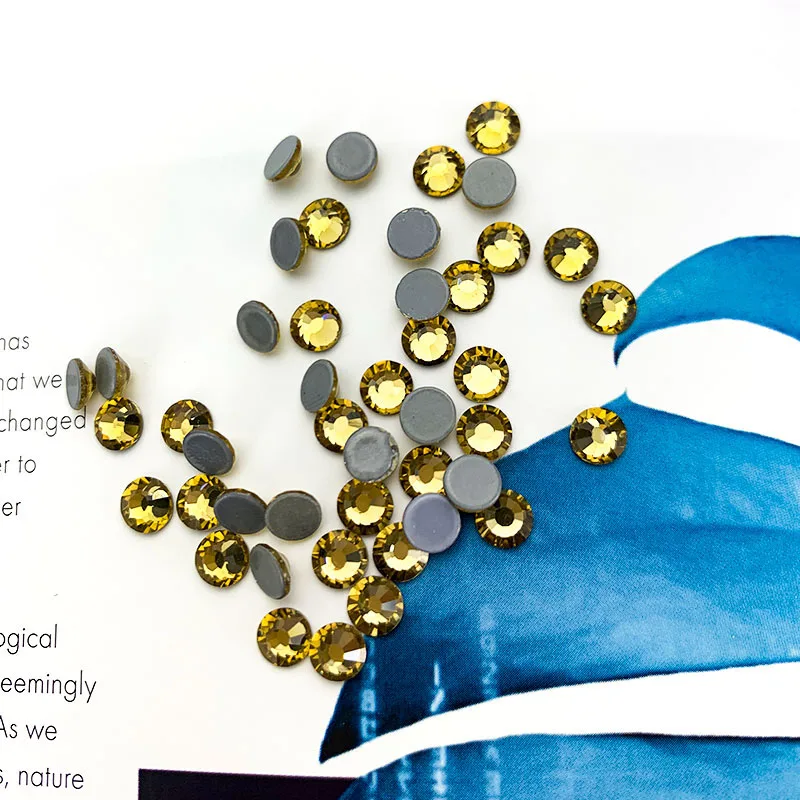 1440 шт. 2 мм плоский круглый металлический алюминий для горячей фиксации с клейкой