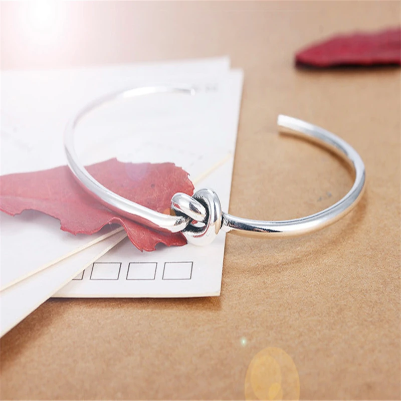 

New trend ladies fashion women bow knot bracelet retro creative opening geometric bracelet small jewelry