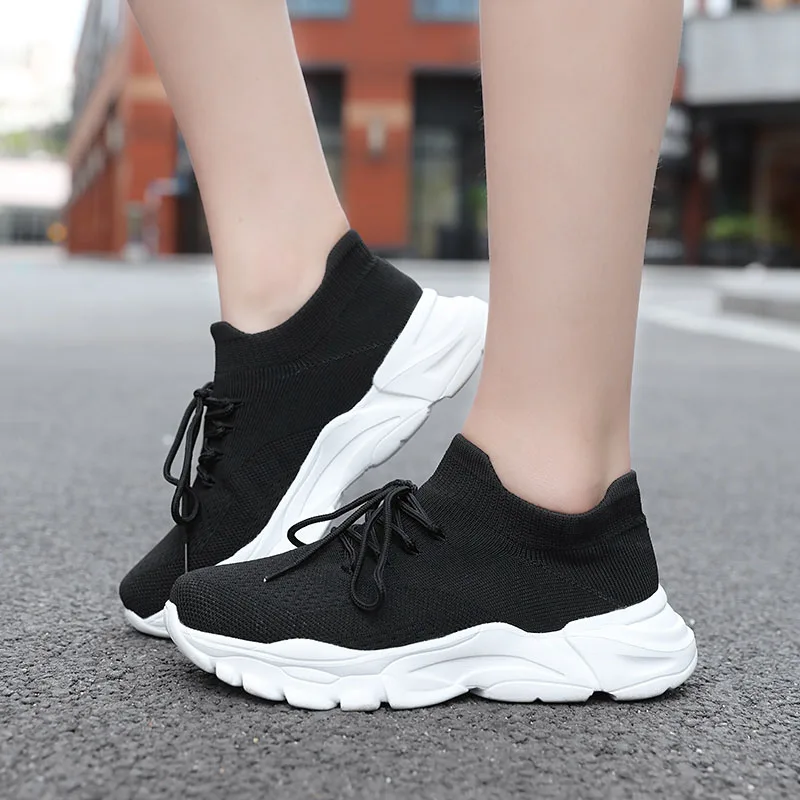 

New Casual Platform Women Sock Shoes White Lightweight Fashion Chunky Sneakers Breathable Womens Trainers Sapatos Femininos 2022