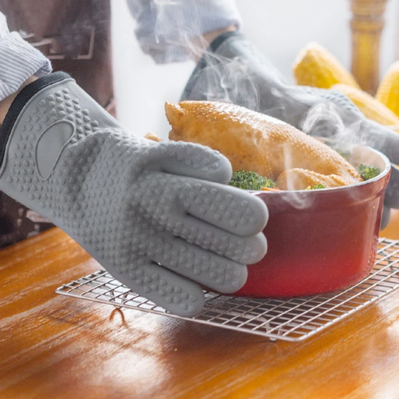 

1 Pair of Anti-Scald, Heat-Insulating, Heat-Resistant Gloves, Oven, Microwave, and Kitchen Thickened Gloves