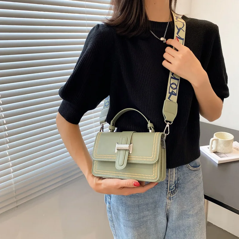 

Новая Винтажная Повседневная Маленькая женская сумка-мессенджер через плечо с клапаном, женская сумка-ранец, сумка на плечо, элегантный кла...