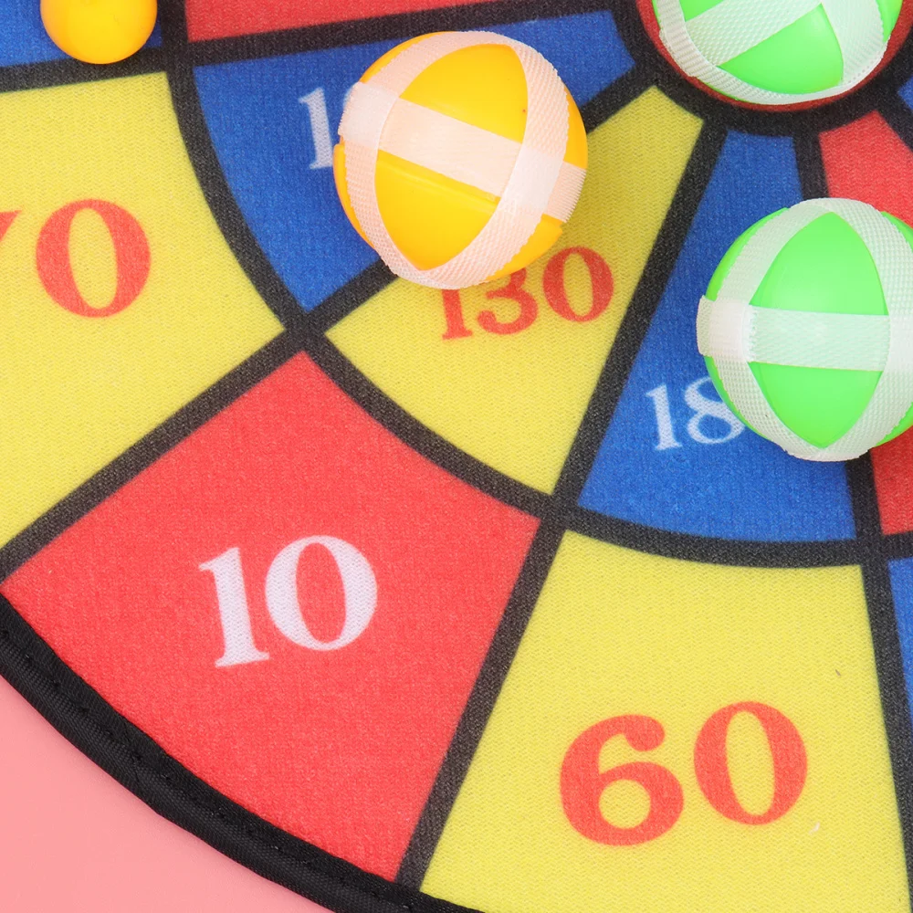 

1 Set of Flocking Dart Board with 4pcs Darts Leisure Game Dartboard Set Board Games Kids Adults Gift for Office Home Outdoor
