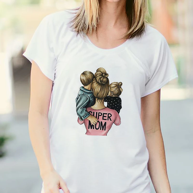 

Футболка женская весенне-летняя, с принтом