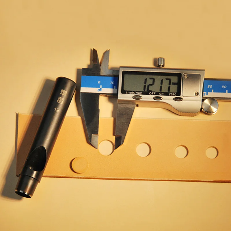 Профессиональный дырокол для кожи Круглый режущий стежок бумажника ремня сделай