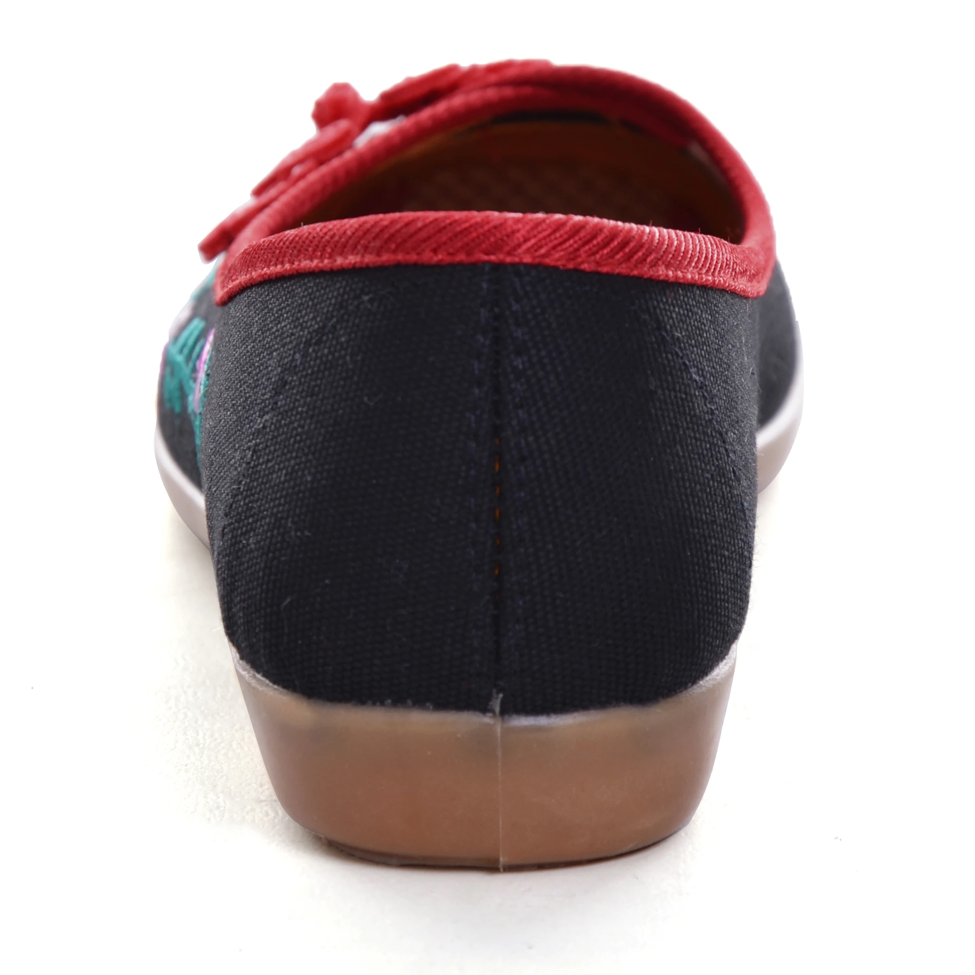 Парусиновые балетки на плоской подошве с вышивкой Женская нарядная обувь без