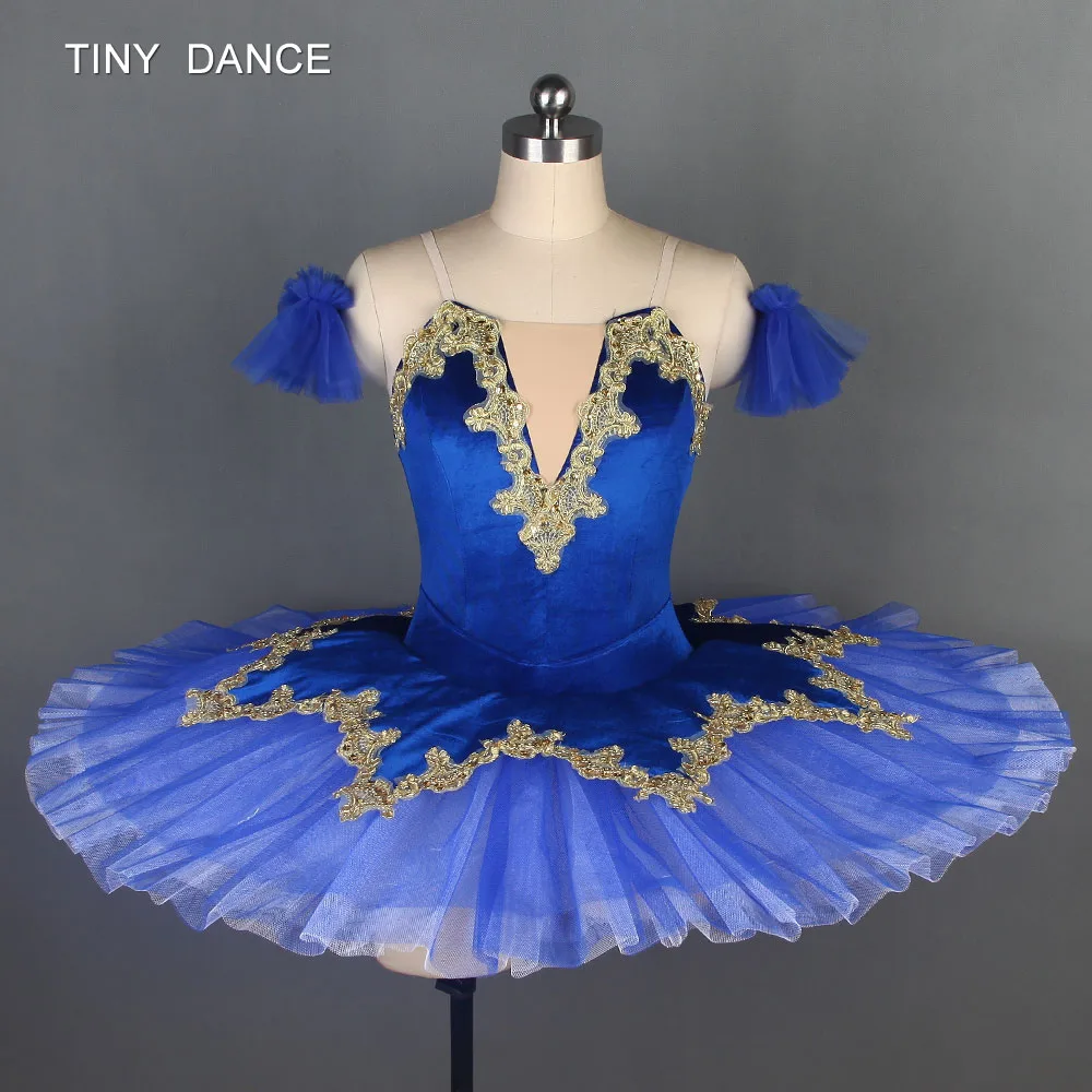 Эластичный бархатный лиф и плиссированная пачка профессиональный костюм для