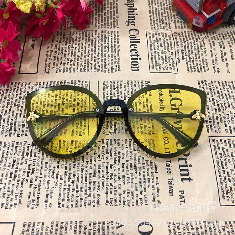 

Cute Little Bee Children Sunglasses Brand 2022 Kids Girls Boys Toddler Sun Glasses Yellow Pink Cat Eye Oculos De Sol Infantil