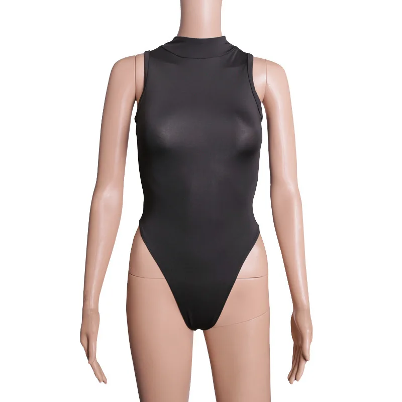 Купальник женский без рукавов с узкими плечами высоким воротом |