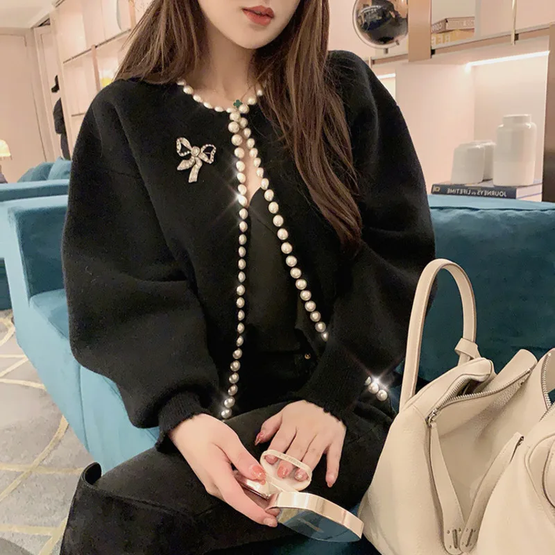 

2020 New Fashion Korean Jackets Pearls Cardigan Batwing Sleeve Wool Knit Vintage Women's Coat High Quality Jacket
