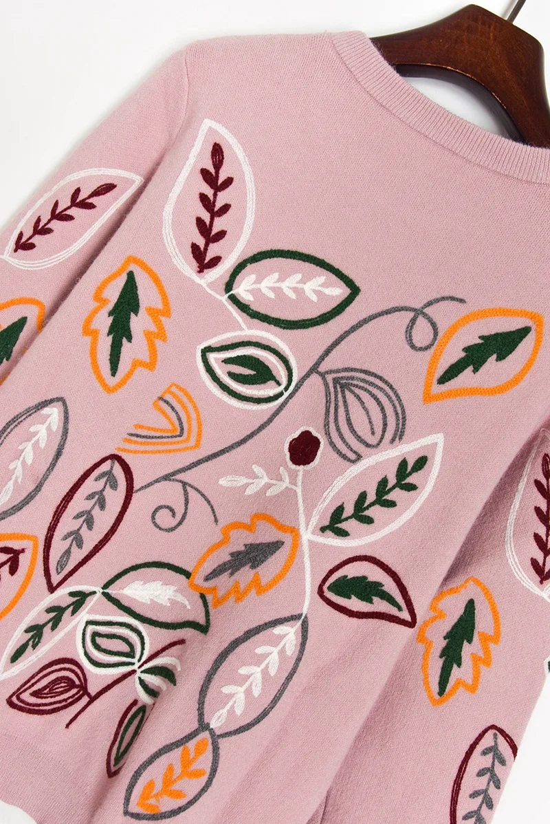 

Leaves Embroidery Pink Sweater 2020 Autumn Winter Sweater Women O-neck Long Sleeve Pullover Jumpers Red Christmas Sweater