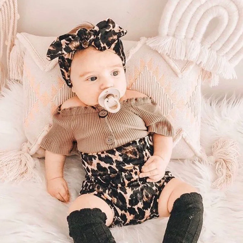 

Summer Infant Clothes Sets Baby Girls Cute Casual Short Sleeve Solid Tops+Leopard Print Shorts+Headband Suits