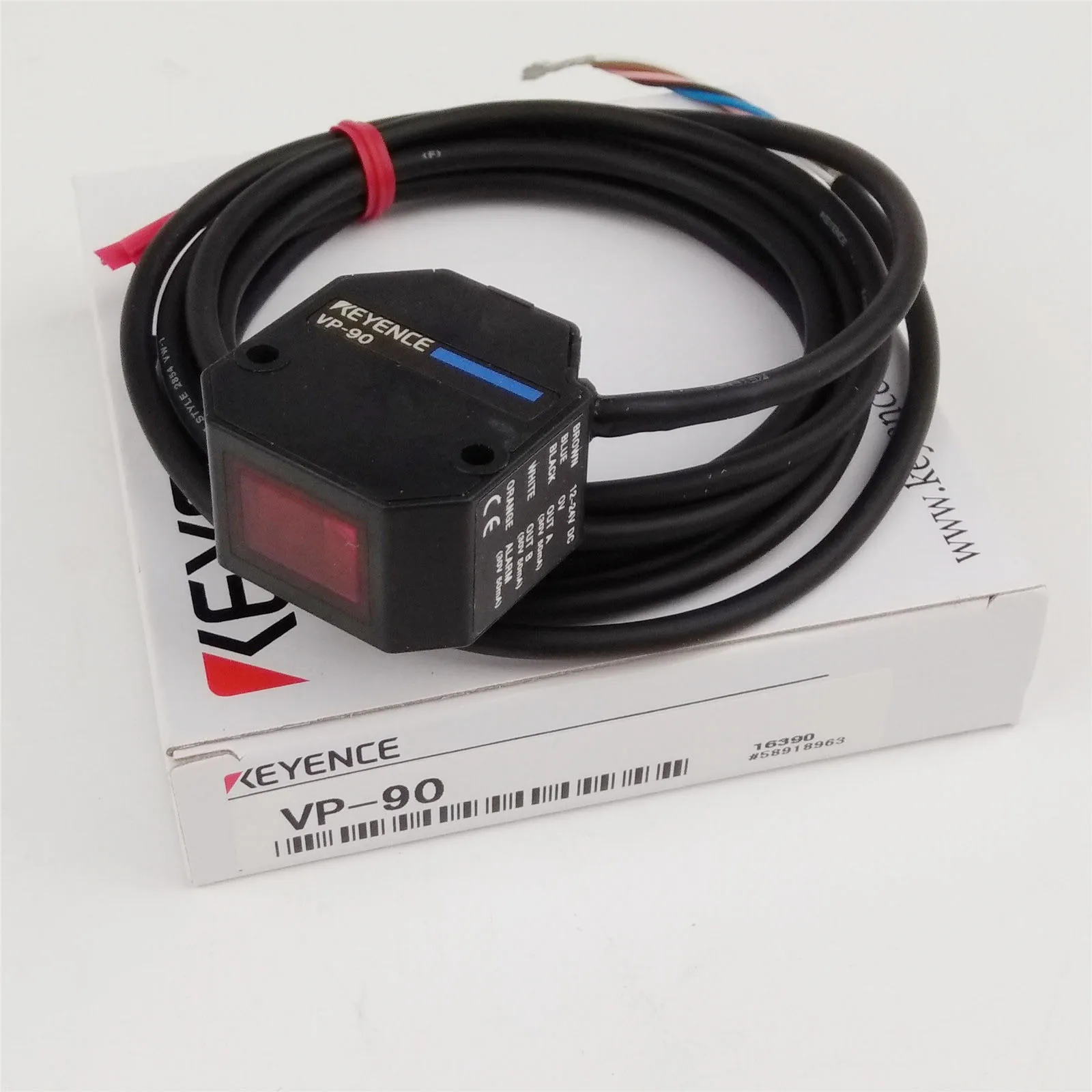 

1PCS New Keyence Photoelectric Sensor VP-90 VP90 A-04104