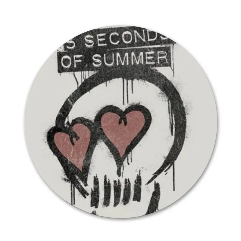 

New Arrival5SOS 5 seconds of summer Badge Brooch Pin Accessories For Clothes Backpack Decoration gift