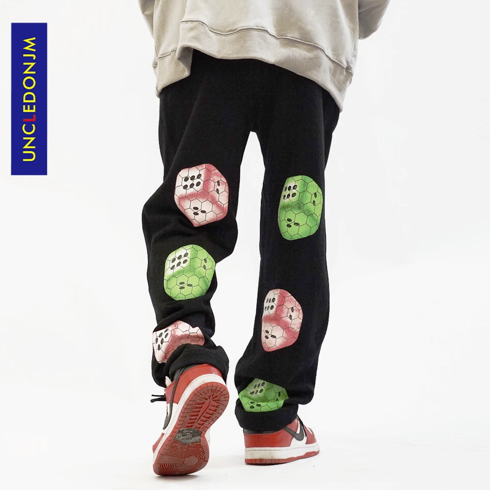 

Мужские спортивные брюки UNCLEDONJM с принтом игральных костей, корейская мода, уличная одежда, прямые брюки, спортивные брюки в стиле Харадзюку