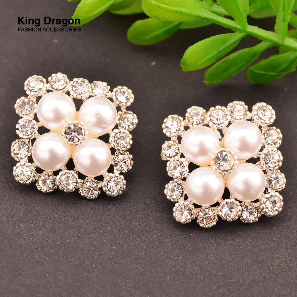 Пуговицы со стразами задняя часть хвостовика используемая на центре цветка