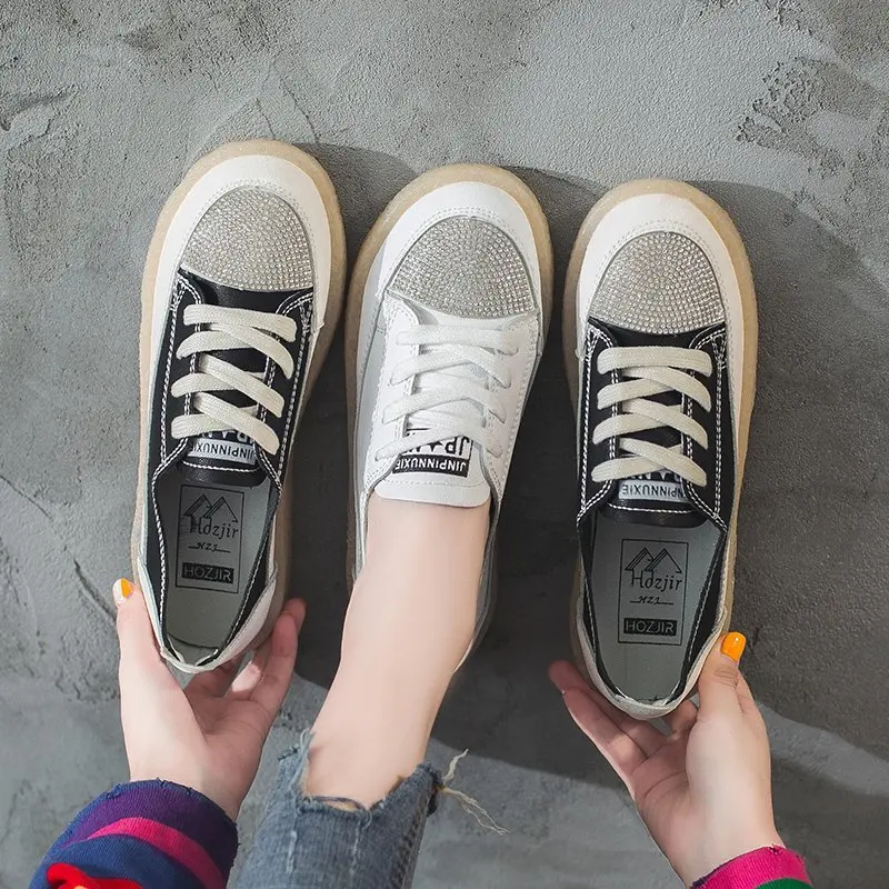 

Женские туфли на плоской подошве COOTELILI, черные туфли с круглым носком, со шнуровкой, на каблуке 3 см, украшенные стразами, Размеры 35-40, для весн...