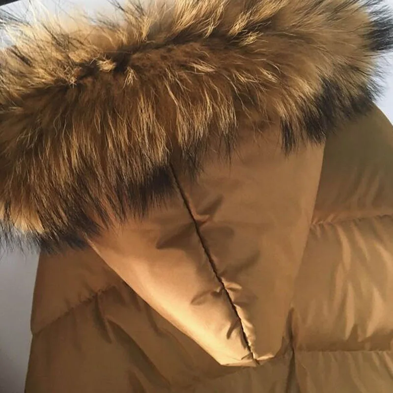 Женская парка на белом утином пуху длинная свободная утепленная куртка 80%