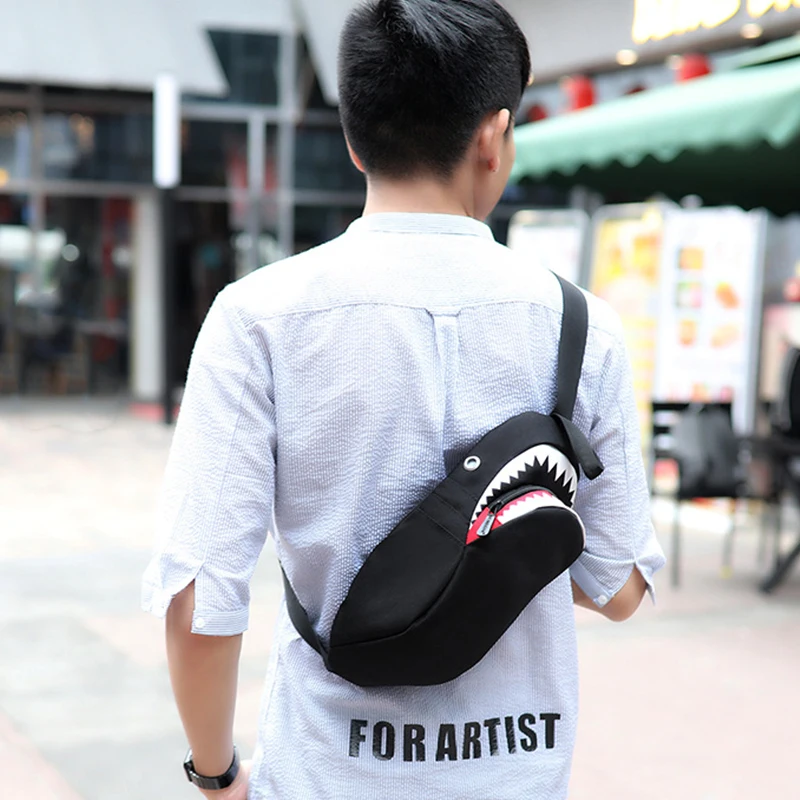 

Outdoor Sports Running Bag Men's Messenger Bag Fashion USB Charging Luminous Backpack Personality Shark Pattern Travel Bag