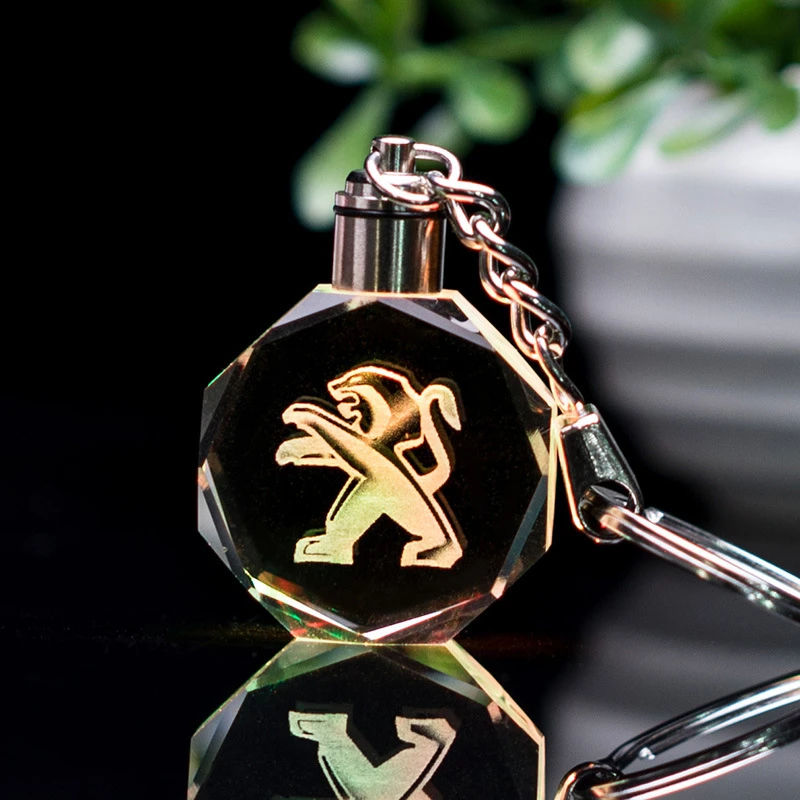 Новый дизайн подарок мальчику подруге автомобильный брелок для Peugeot значок