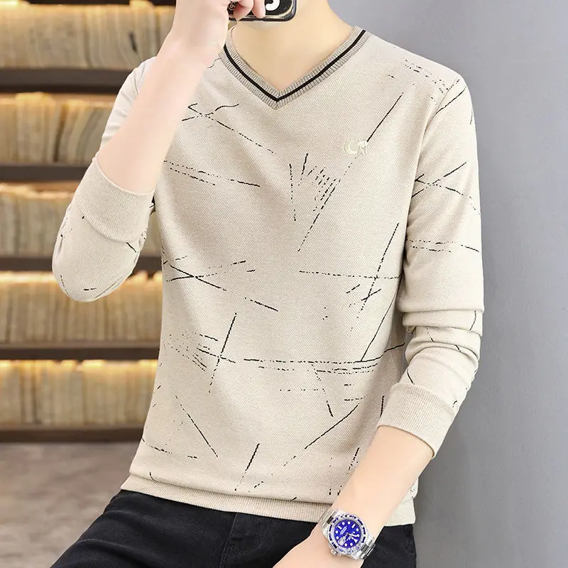 

Мужская футболка с длинным рукавом и V-образным вырезом