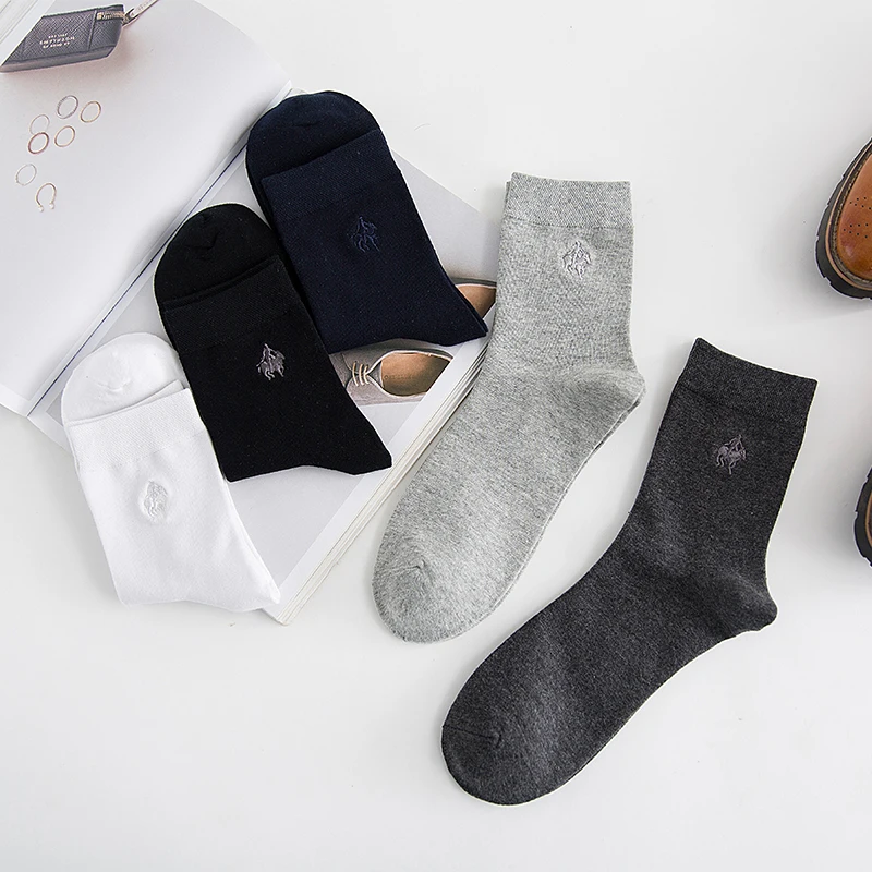 2020 новые модные мужские носки в подарок однотонные хлопковые дезодорант дышащие