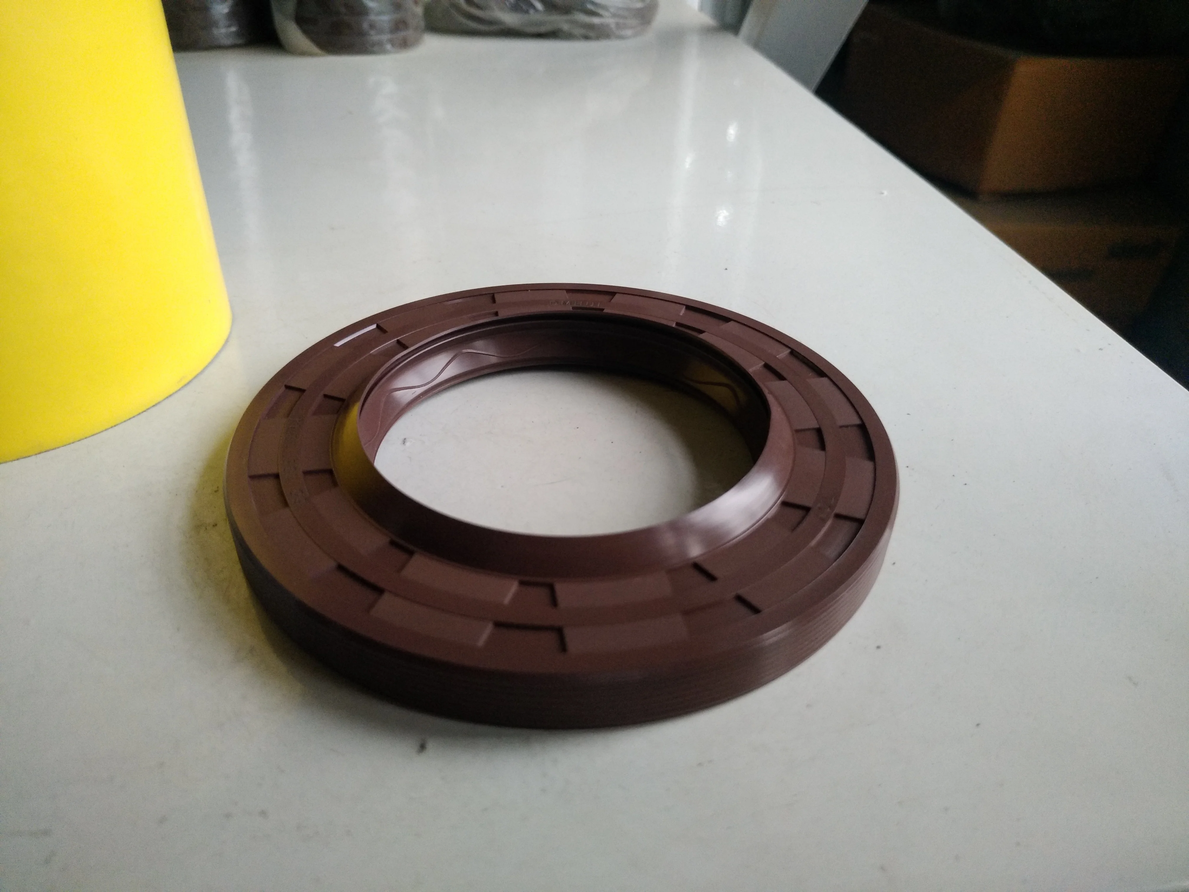 Бренд DMHUI масло 65*105*10/14 коричневая резина | Автомобили и мотоциклы