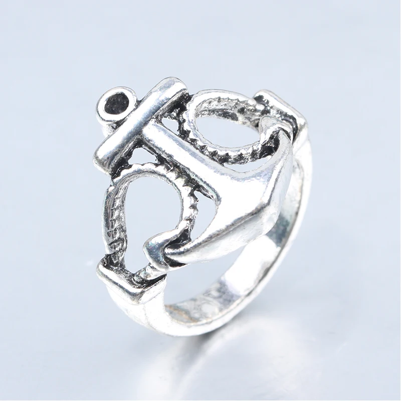 Якорь морского круизного судна работа матросского моряка мужское кольцо якоря